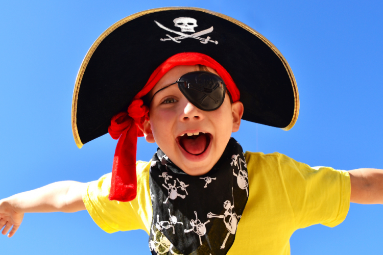 boy in pirate hat